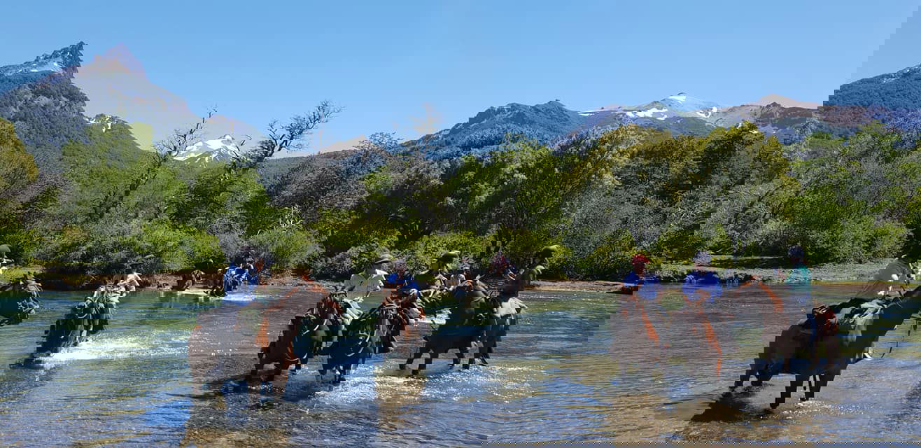 The Patagonia Trail, Argentina - Globetrotting horse riding holidays