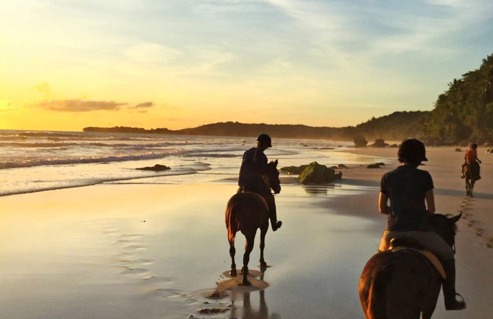 The Sumba Ride, Indonesia - Globetrotting horse riding holidays