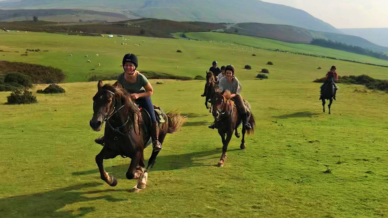 Hay Triangle, Wales - Globetrotting horse riding holidays