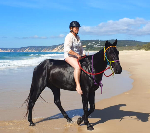 Rainbow Beach, Bush & Cattle Ride, Queensland, Australia - Globetrotting horse riding holidays