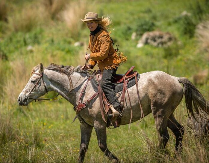 Globetrotting Guest Horse: Te One - The River Valley Ride, North Island, New Zealand - Globetrotting horse riding holidays