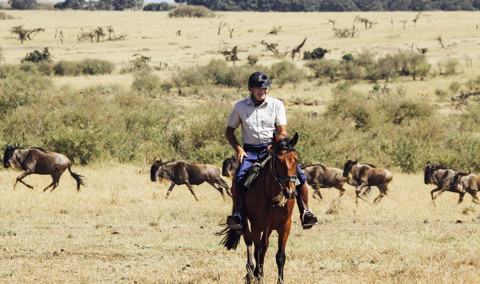 Meet a Globetrotter: Chris Denton - horseback safari in the Maasai Mara, Kenya - Globetrotting horse riding holidays