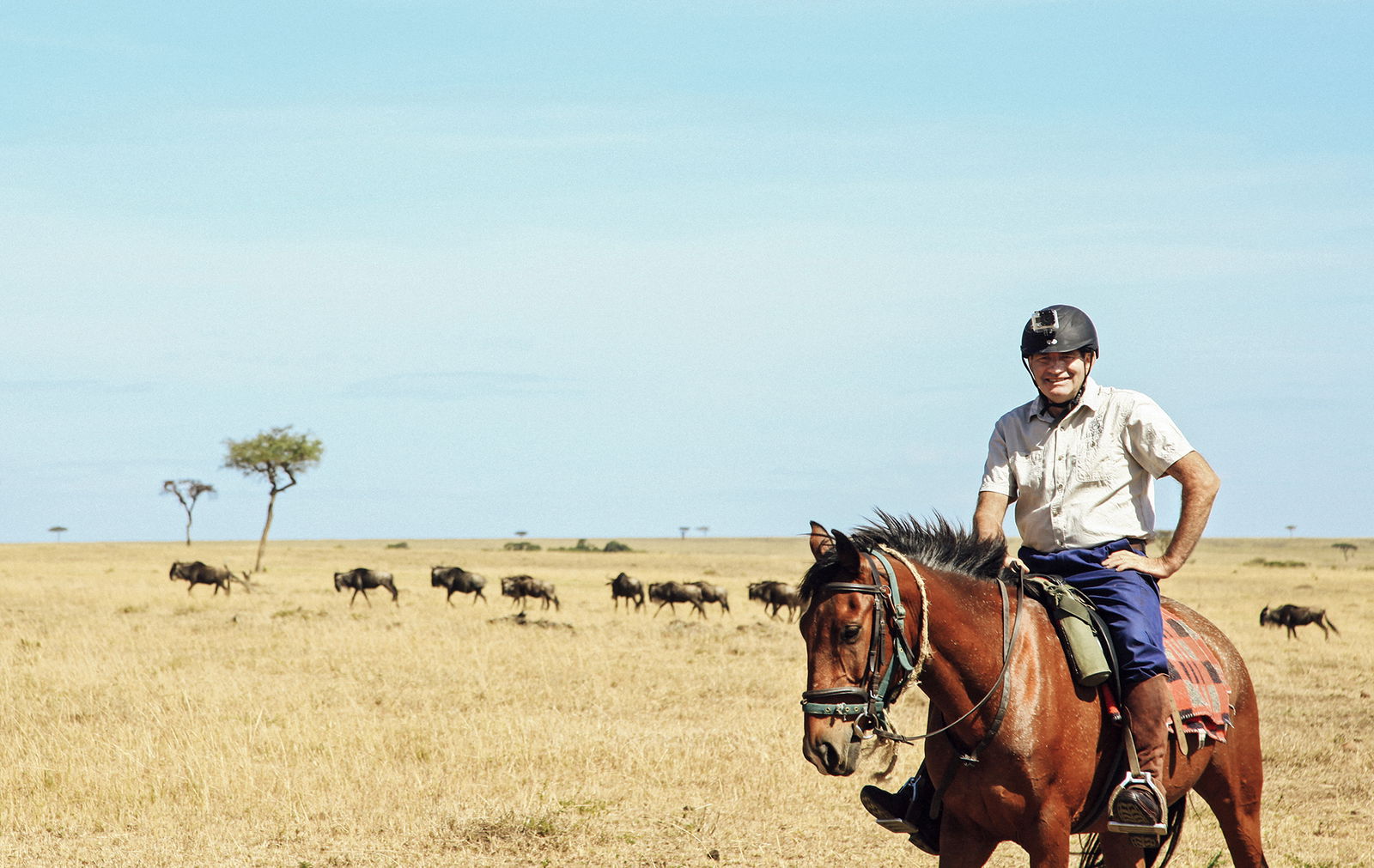 Meet a Globetrotter: Chris Denton - horseback safari in the Maasai Mara, Kenya - Globetrotting horse riding holidays