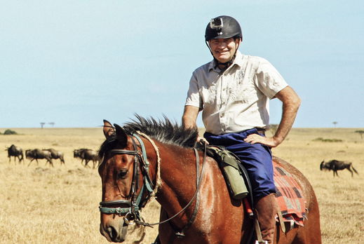 Meet a Globetrotter: Chris Denton - horseback safari in the Maasai Mara, Kenya - Globetrotting horse riding holidays