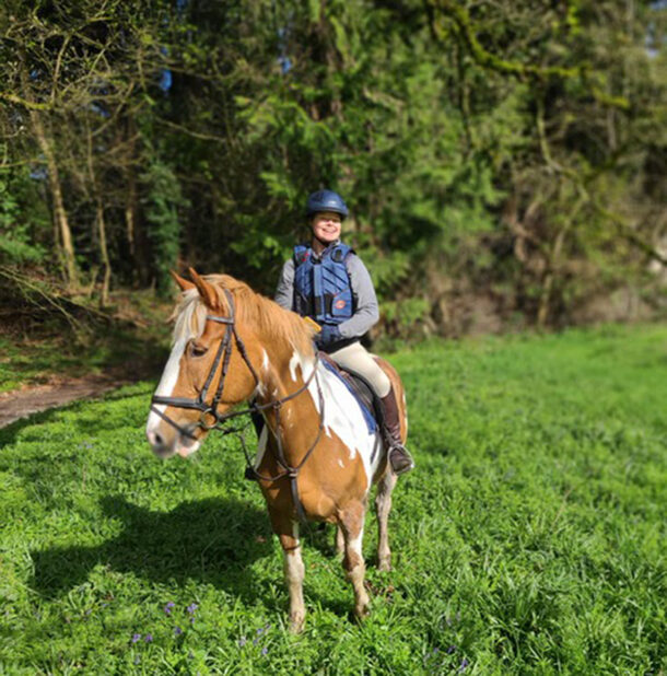Castle & Estate Ride, Ireland - Globetrotting horse riding holidays