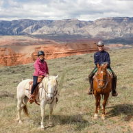 Ranch ride in Shell, Wyoming, USA - Globetrotting horse riding holidays