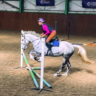 Castle & Estate Ride, Ireland - Globetrotting horse riding holidays