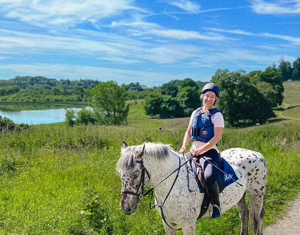 Castle & Estate Ride, Ireland - Globetrotting horse riding holidays