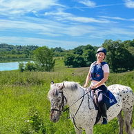 Castle & Estate Ride, Ireland - Globetrotting horse riding holidays