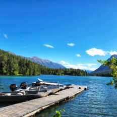CHILKO LAKE RIDE, BC, CANADA Globetrotting horse riding holidays