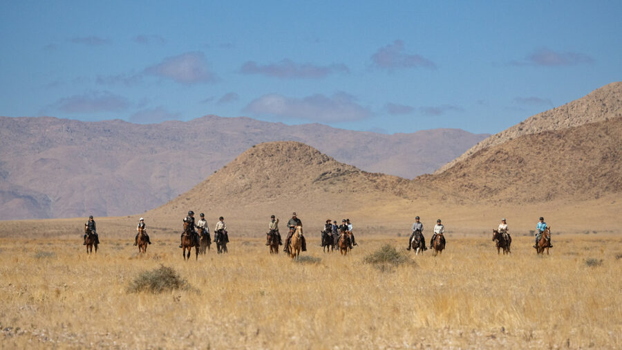 The Namib Desert Ride, Globetrotting horse riding holidays