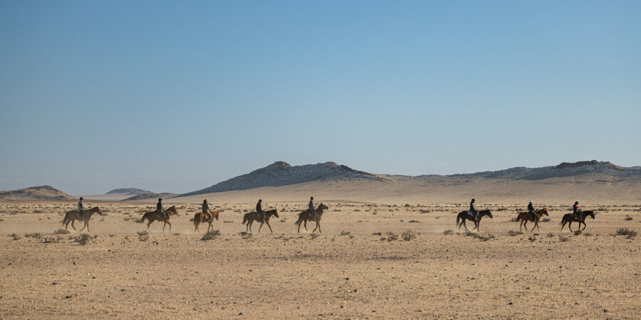 The Namib Desert Ride, Globetrotting horse riding holidays