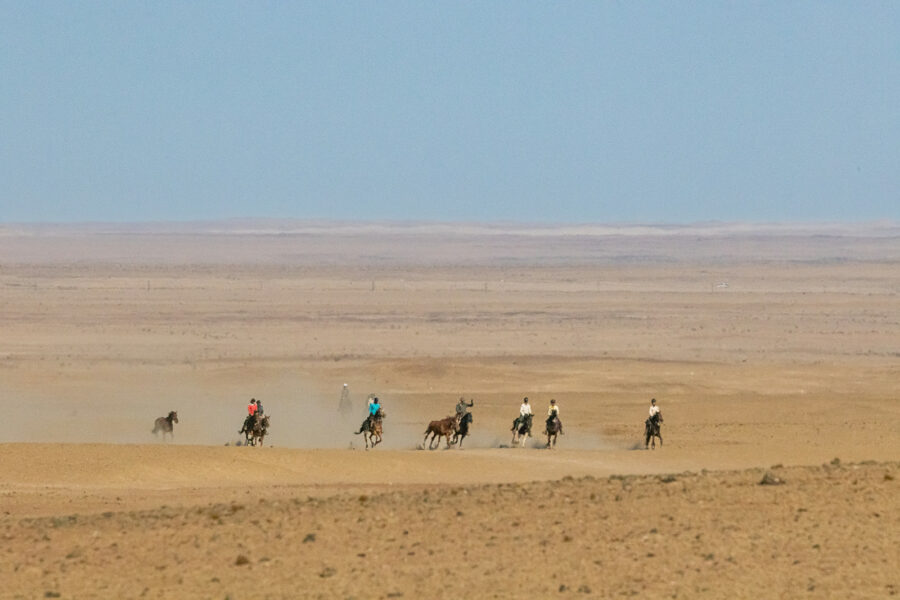 The Namib Desert Ride, Globetrotting horse riding holidays
