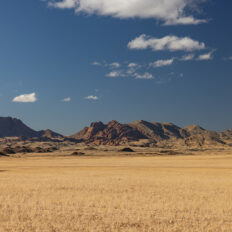The Namib Desert Ride, Globetrotting horse riding holidays