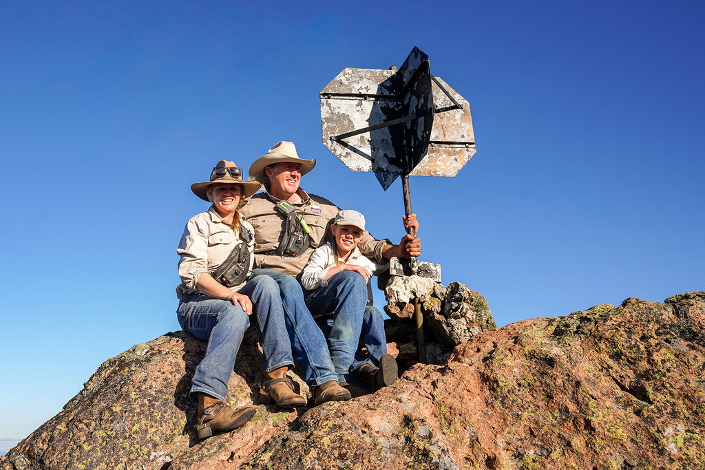 Meet our Guides: Jayd & Jane - The Snowy River Ride, Victoria, Australia - Globetrotting horse riding holidays