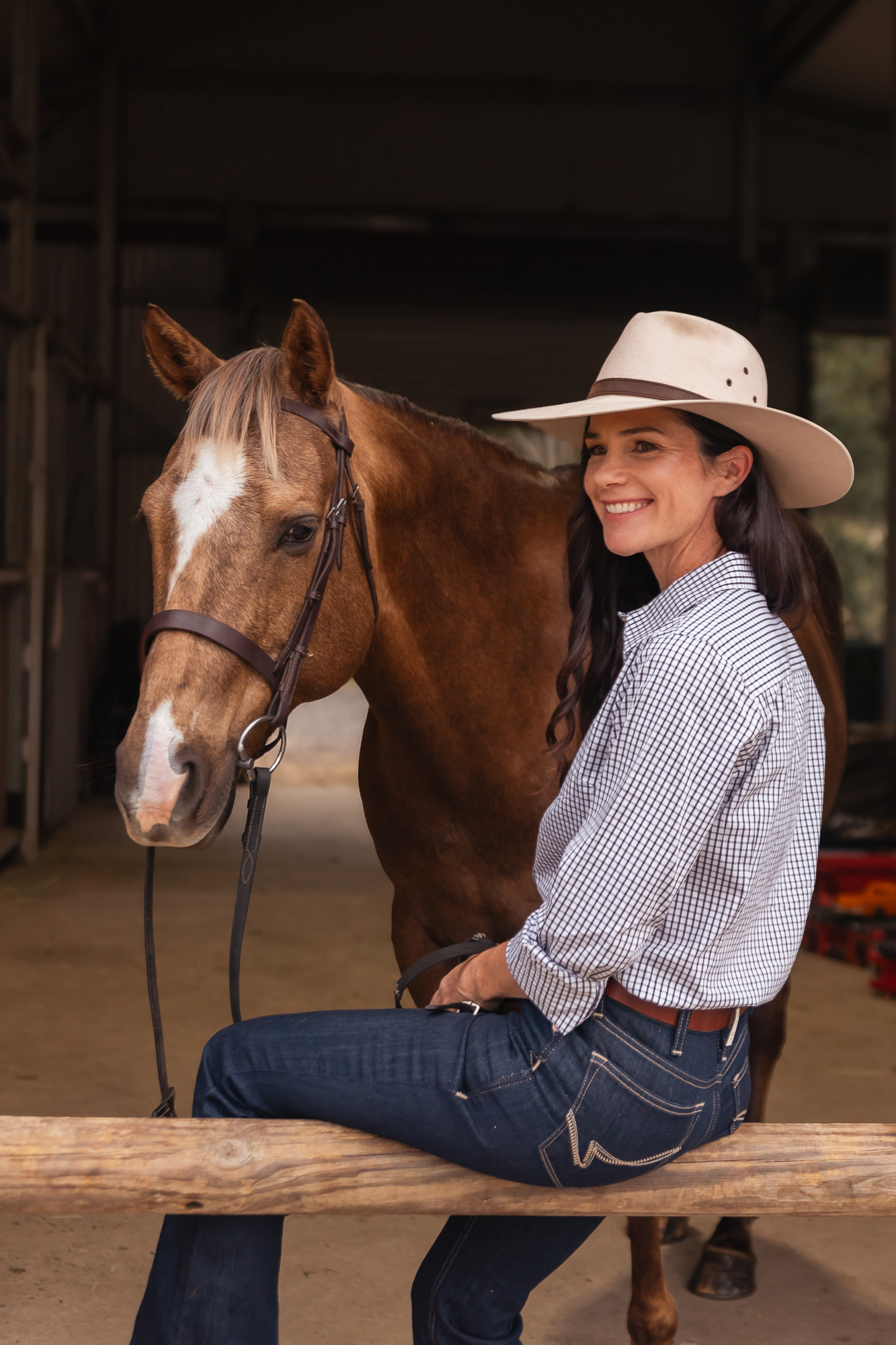 Globetrotting x Ariat Women's Stretch Shirt,