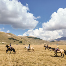The Sibillini Mountains Ride, Umbria, Italy - Globetrotting horse riding holidays