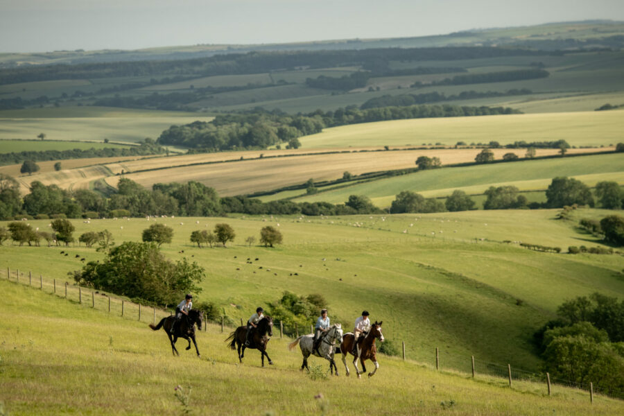 The English Rose Ride, Dorset, England - Globetrotting horse riding holidays