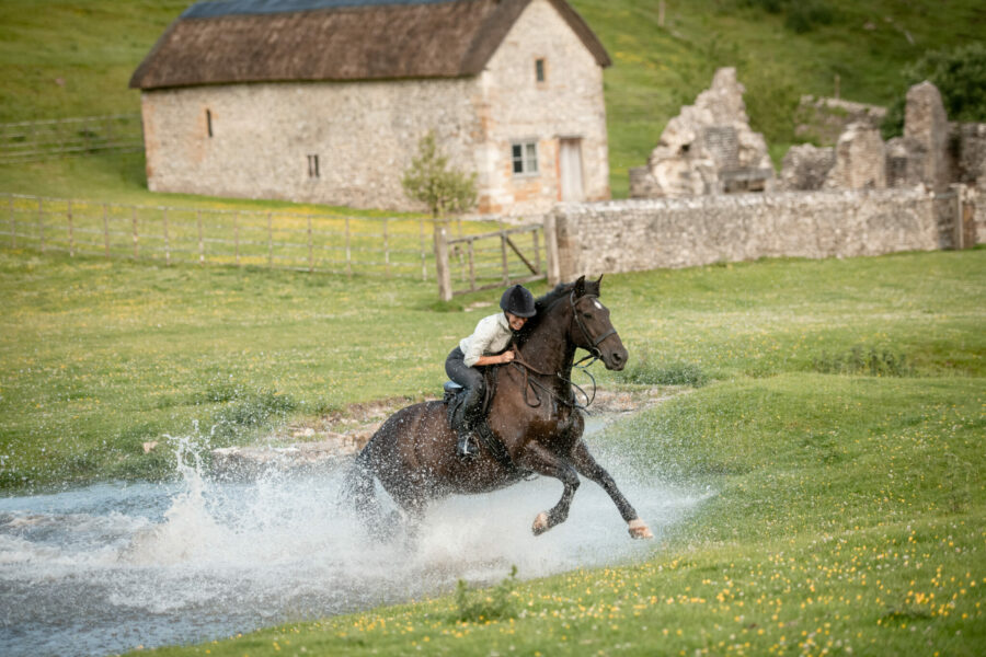 The English Rose Ride, Dorset, England - Globetrotting horse riding holidays