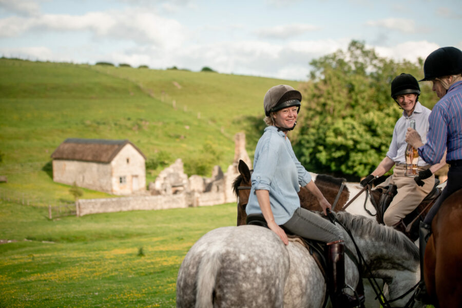 The English Rose Ride, Dorset, England - Globetrotting horse riding holidays
