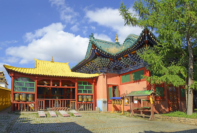 A Day Spent in Ulaanbaatar - Gandan Monastery - image by Pecold via Shutterstock - Globetrotting horse riding holidays