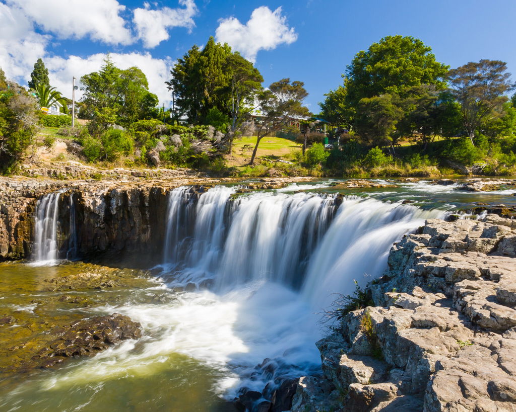 A Day Spent in Paihia, New Zealand - Globetrotting horse riding holidays - image via Shutterstock / Ian Woolcock