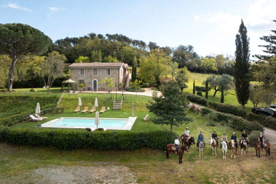 Tuscany, Italy - Globetrotting horse riding holidays