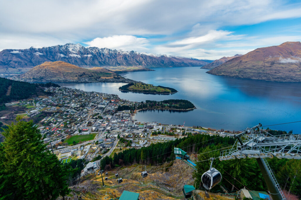 A Day Spent in Queenstown - Globetrotting horse riding holidays - image via Shutterstock / Pornmongkonp