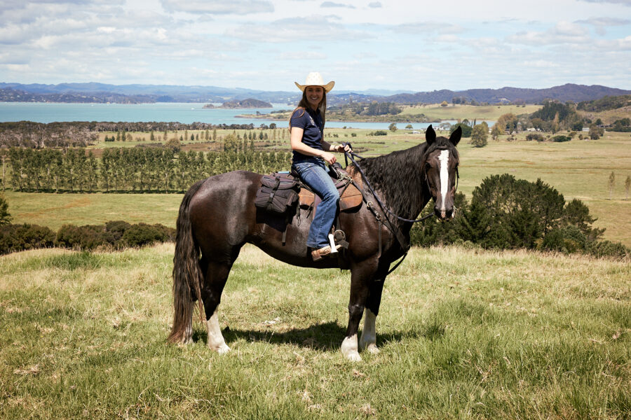 Twin Coast Escape, New Zealand - Globetrotting horse riding holidays