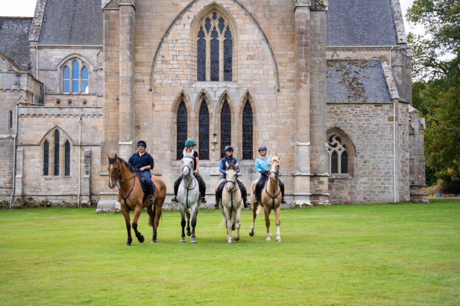 The Scottish Jewel, Scotland - Globetrotting horse riding holidays