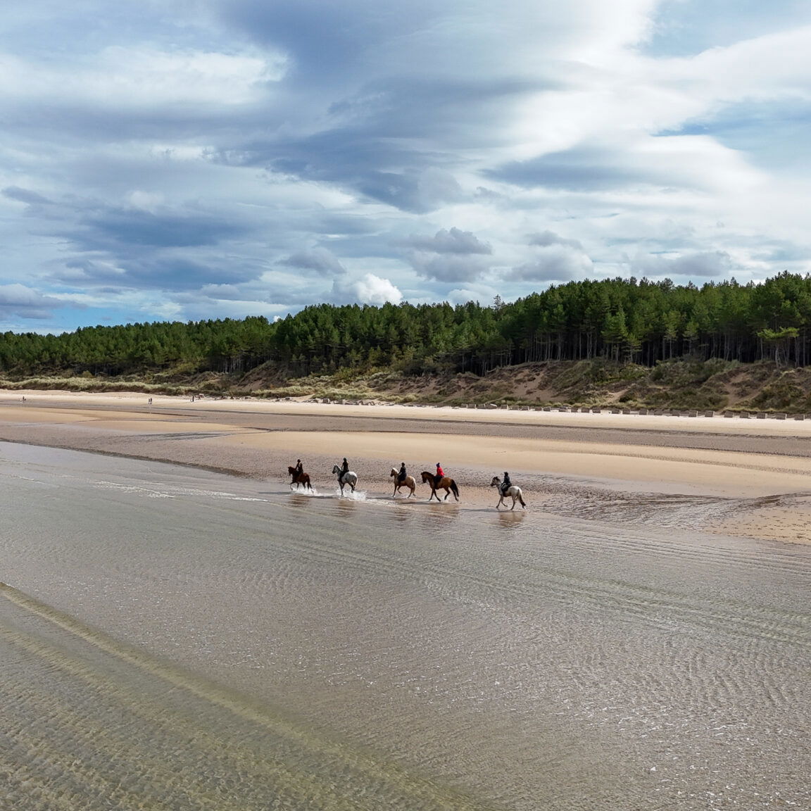The Scottish Jewel, Scotland - Globetrotting horse riding holidays