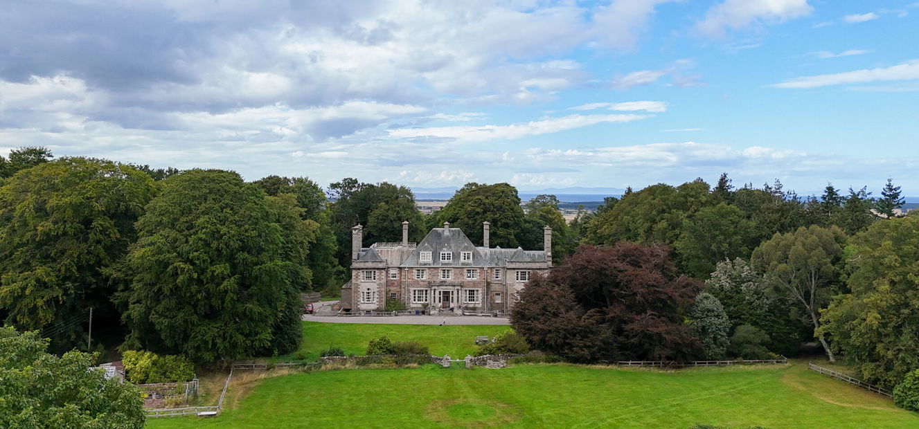 The Scottish Jewel, Scotland - Globetrotting horse riding holidays