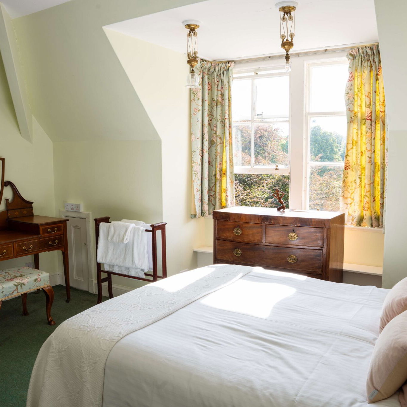 The Scottish Jewel, Scotland - Globetrotting horse riding holidays