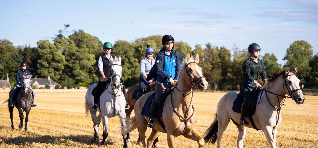 The Scottish Jewel, Scotland - Globetrotting horse riding holidays