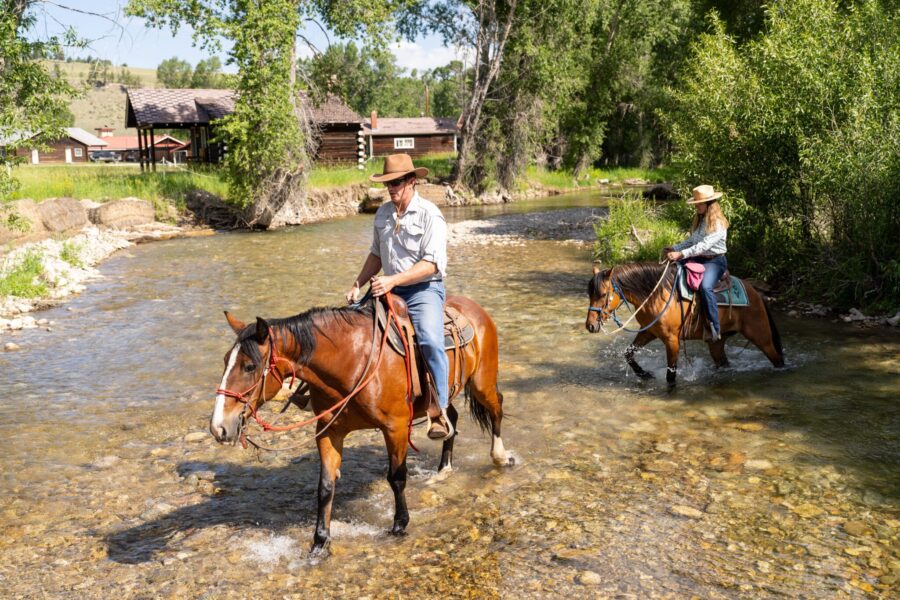 Ranch Ride in Hobson, Montana - Globetrotting horse riding holidays