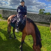 Bordeaux Wine Trail, France, Globetrotting Horse Riding Holidays