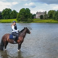 Castle & Estate Ride, Ireland, Globetrotting Horse Riding Holidays