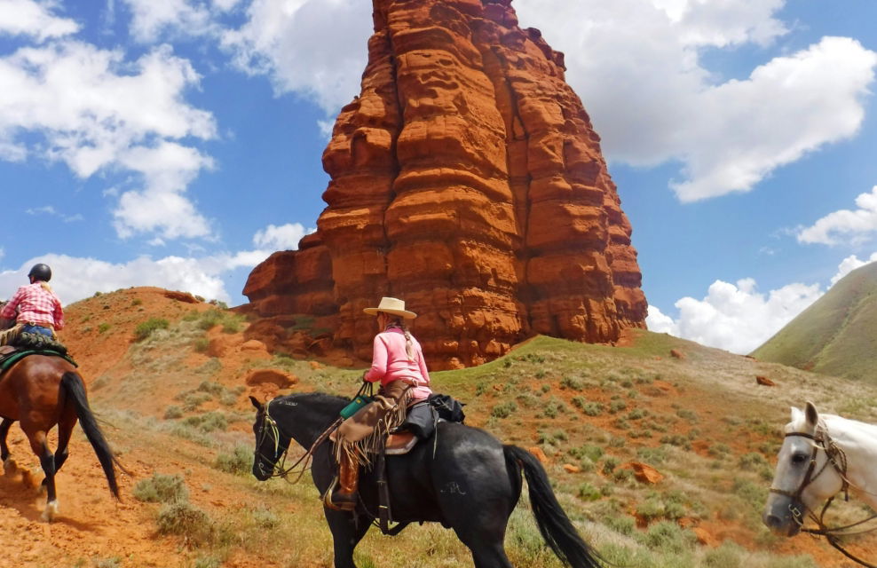 Shell, Wyoming - Globetrotting horse riding holidays
