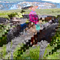 Shell, Wyoming - Globetrotting horse riding holidays