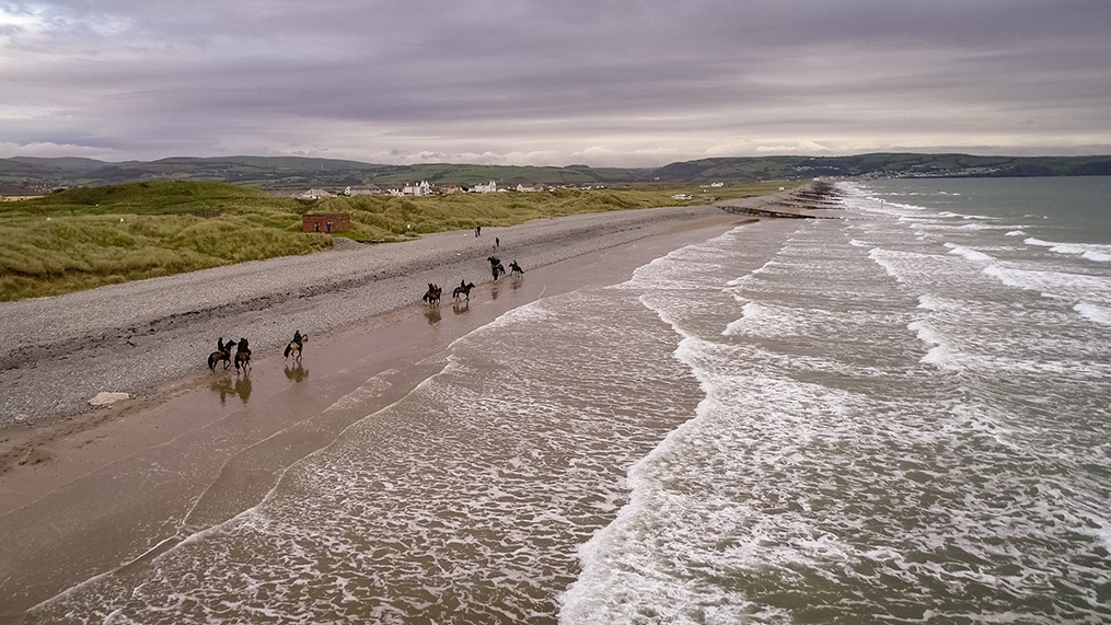 horse riding holiday in Wales