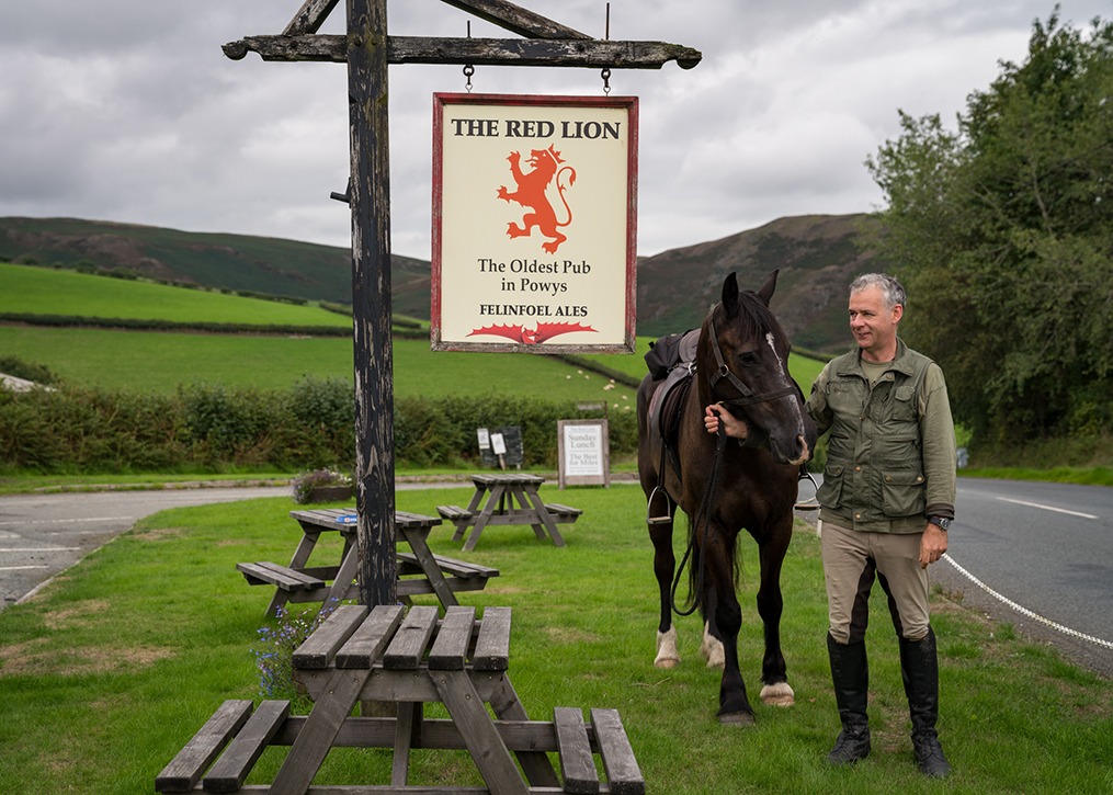 horse riding holiday in Wales