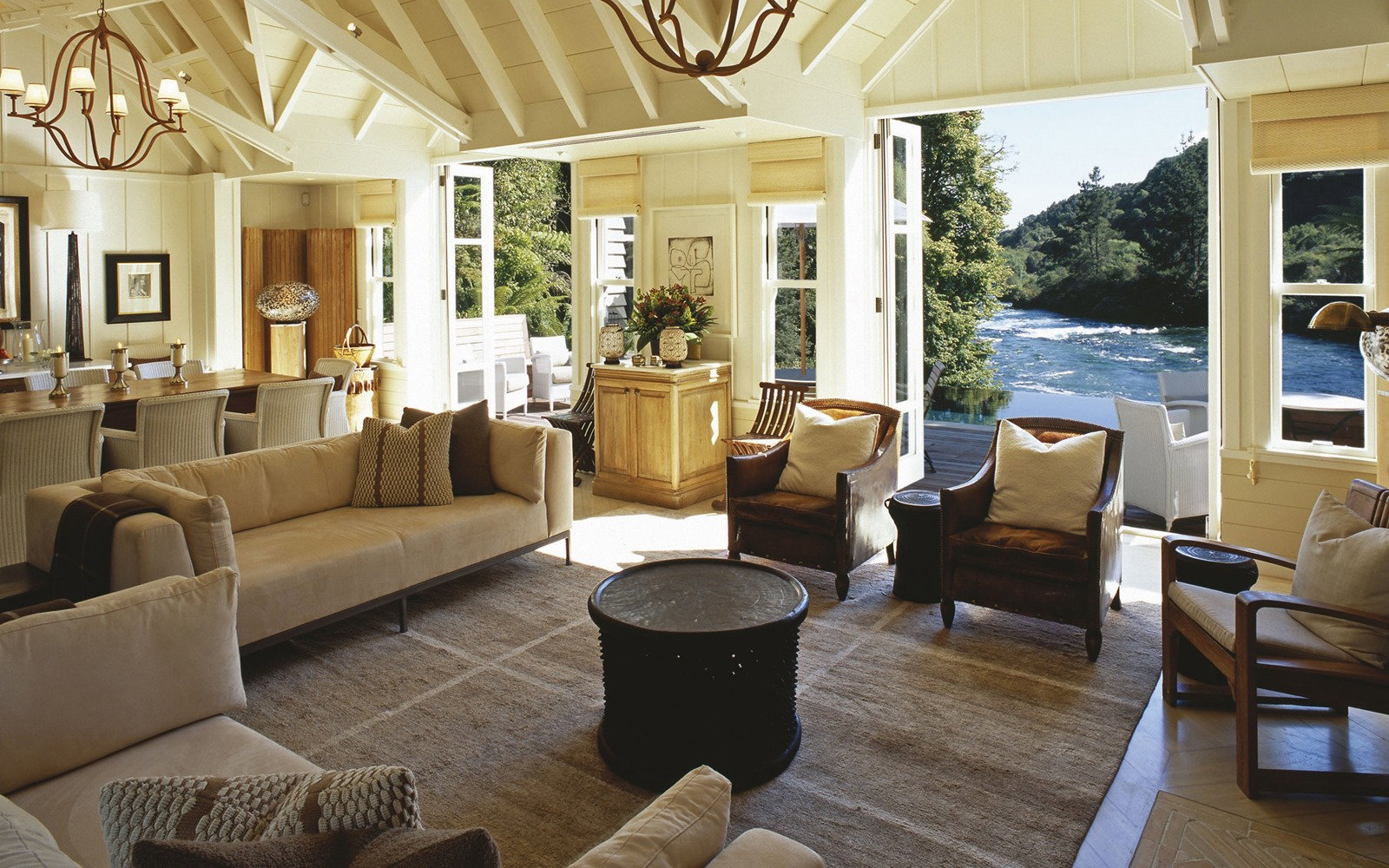 A Day Spent in Taupo - Huka Lodge - Globetrotting horse riding holidays