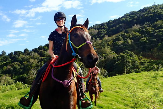 Goomboorian Campdraft ride Globetrotting