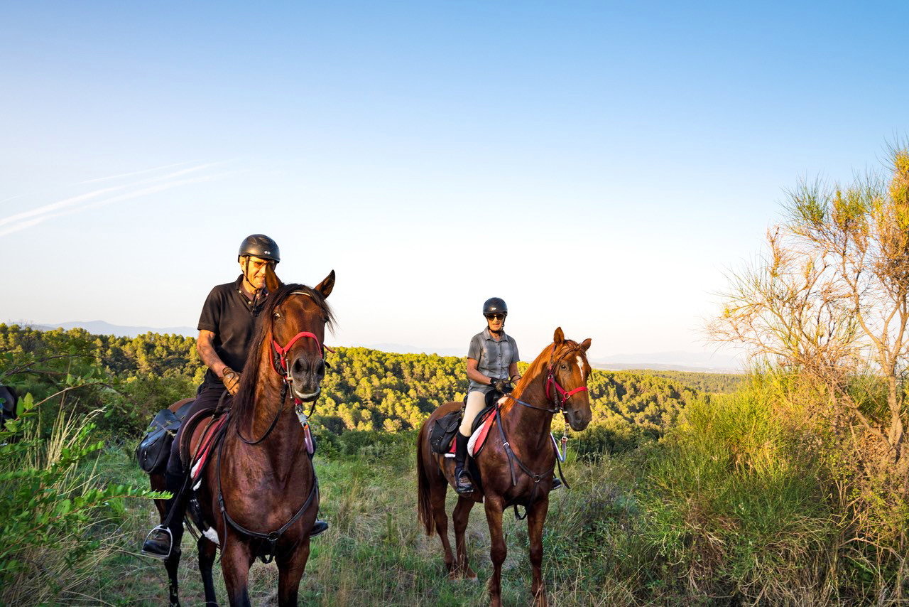 Globetrotting horse riding holiday in Catalonia, Spain