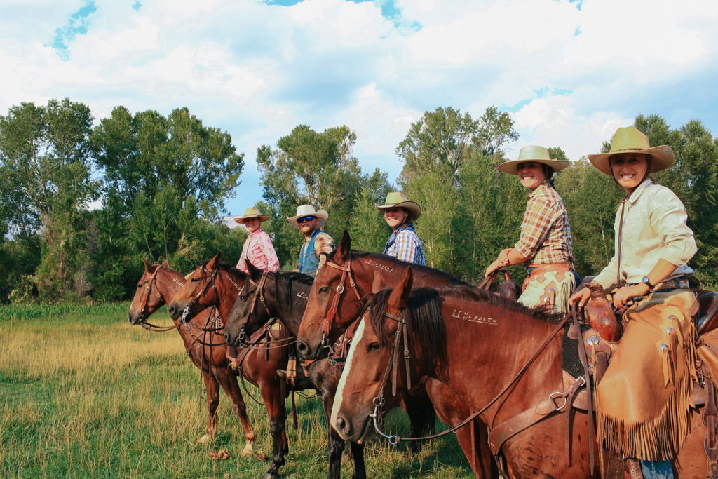 horse riding holiday Wyoming USA