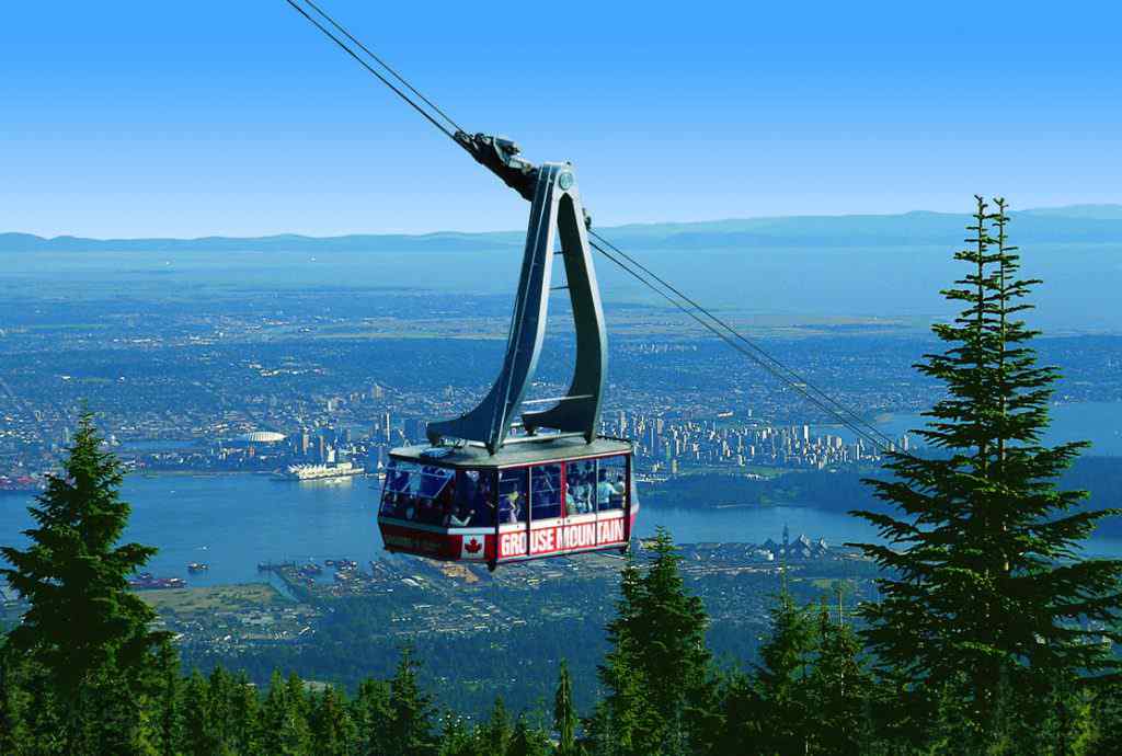 Grouse-Mountain-Skyride-summer